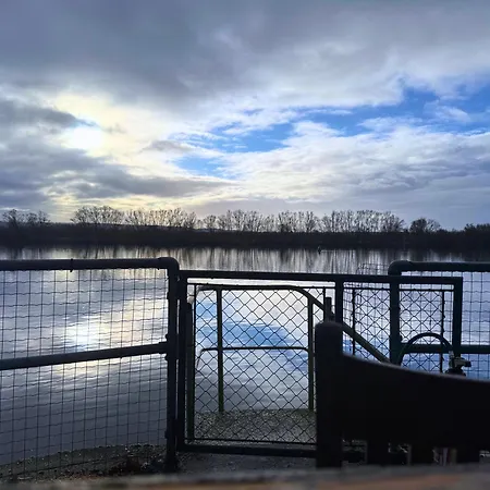 Charmante Rustique En Bord De Seine Appartamento