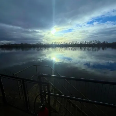 Charmante Rustique En Bord De Seine Appartamento